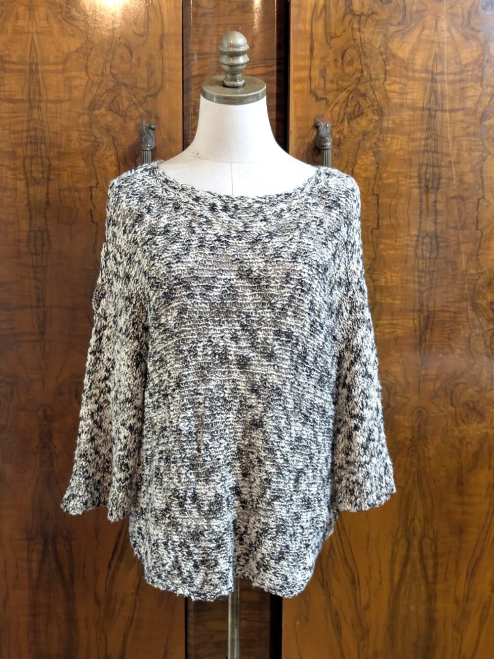 Eileen Fisher Style Slouchy Marled Knit Sweater Boxy Size M Wide Neck Coastal